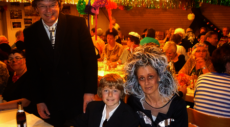05.03.2011_Familienabend_ Die Neuen (Familie Ungerer) 05.03.2011_Familienabend_ Die Neuen (Familie Ungerer)