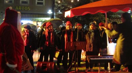Der Nikolaus ist auch unterwegs - Weihnachtsserenade 13.12.14