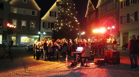 Weihnachtsserenade 12.12.2015 mit Flötengruppe Weihnachtsserenade 12.12.2015 mit Flötengruppe