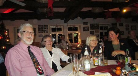 LKE-Weihnachtsfeier vergnügliche Stimmung
