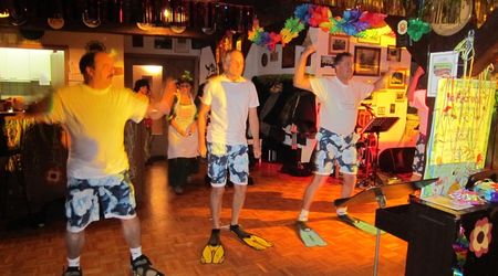 FA 09.02.13 Tanzgruppe